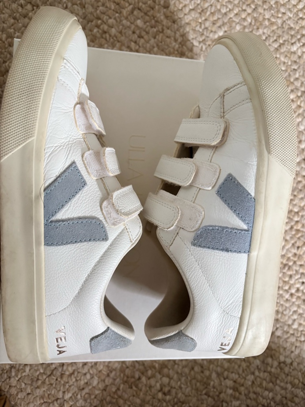 Veja Recife Grip-Trio Court Sneakers, size 9